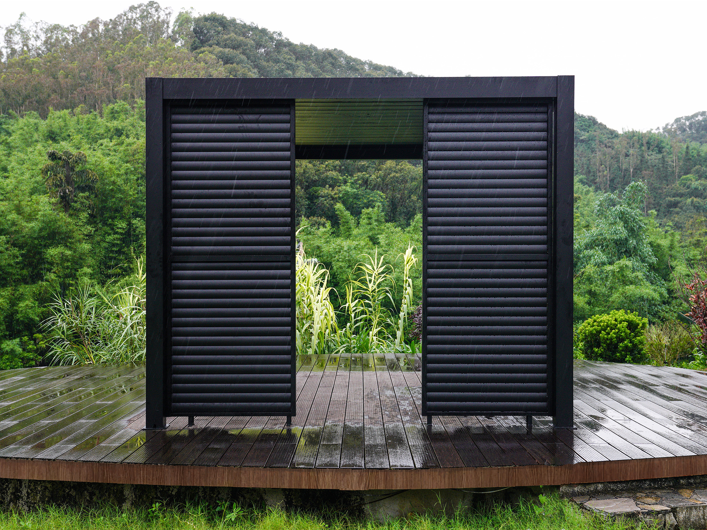 Aluminum Slat Walls for Louvre 5 Pergola